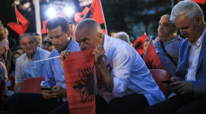 Αλβανικές εκλογές: Άνετη επικράτηση Ράμα – Καταγγελίες για τραμπουκισμούς και εξαγορά ψήφων – Μικρά ποσοστά συμμετοχής